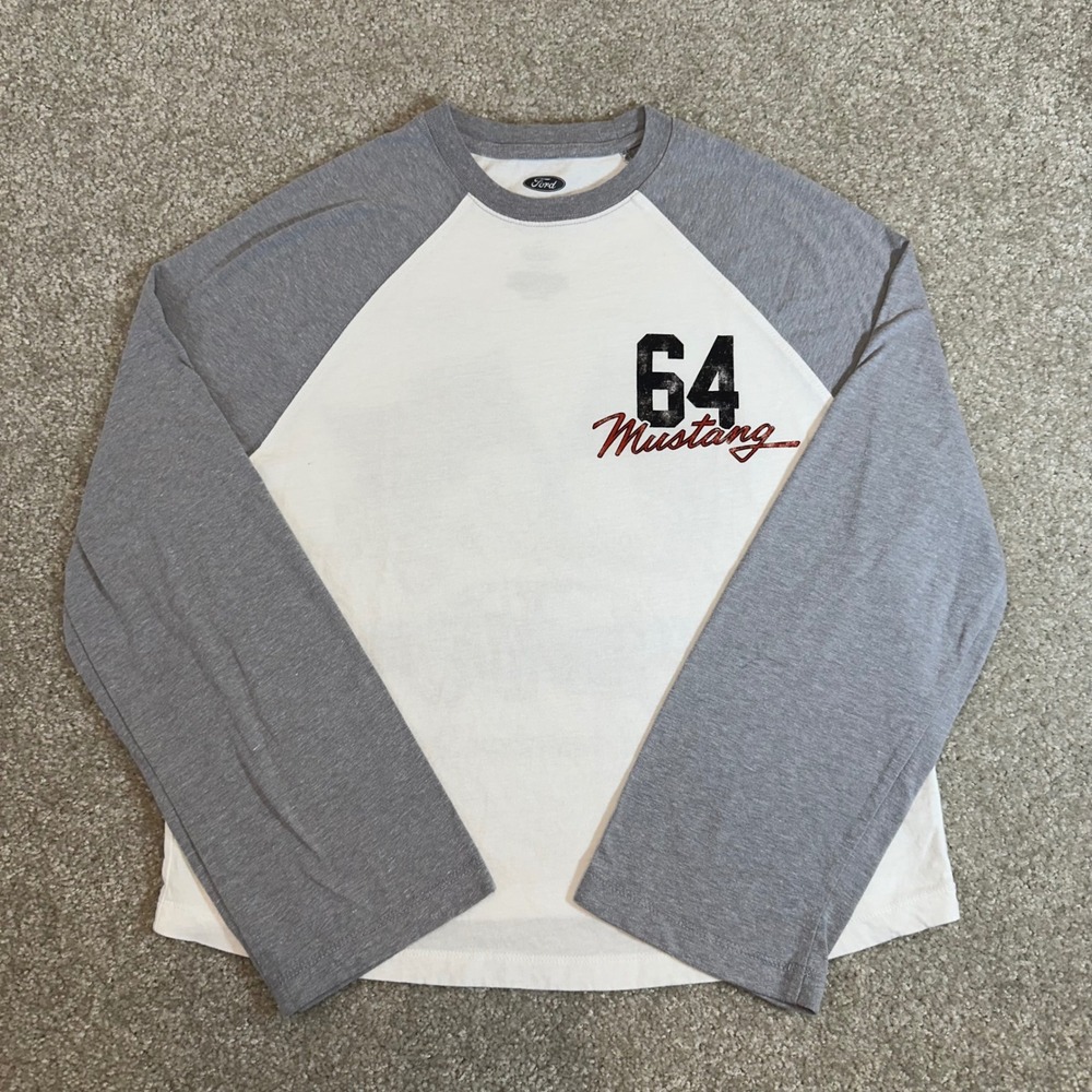 Ford Mustang 64 Raglan Long Sleeve Shirt‎ Womens Small Leopard Flag Graphic